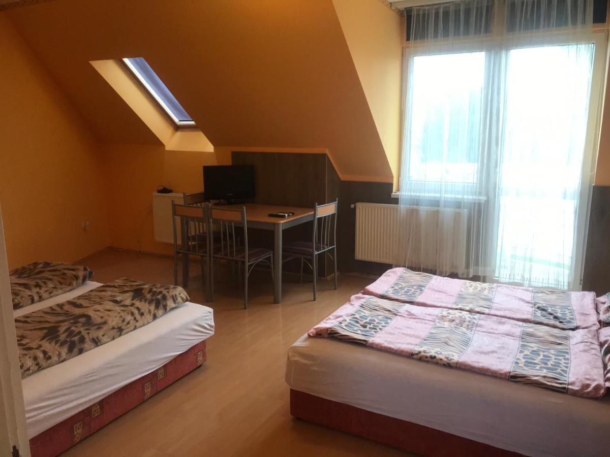 Apartman Sas 6 Leilighet Hajdúszoboszló Eksteriør bilde